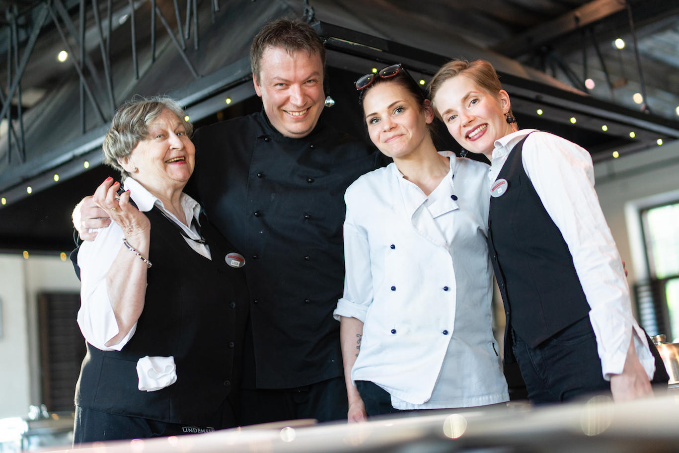 The waiter Liisa, the chef Pasi Venäläinen, the trainee Tiia and the waiter Ruth. (Photo is provided by Sanna.)